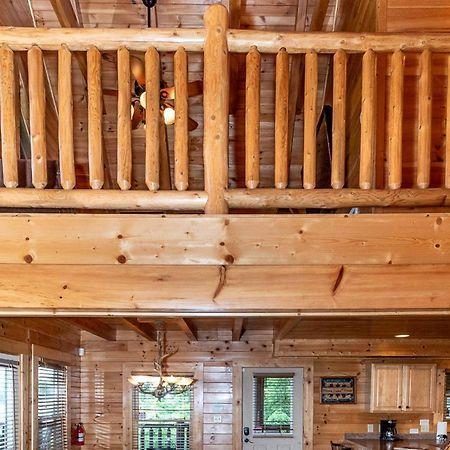 Mountain Creek Lodge Pigeon Forge Buitenkant foto