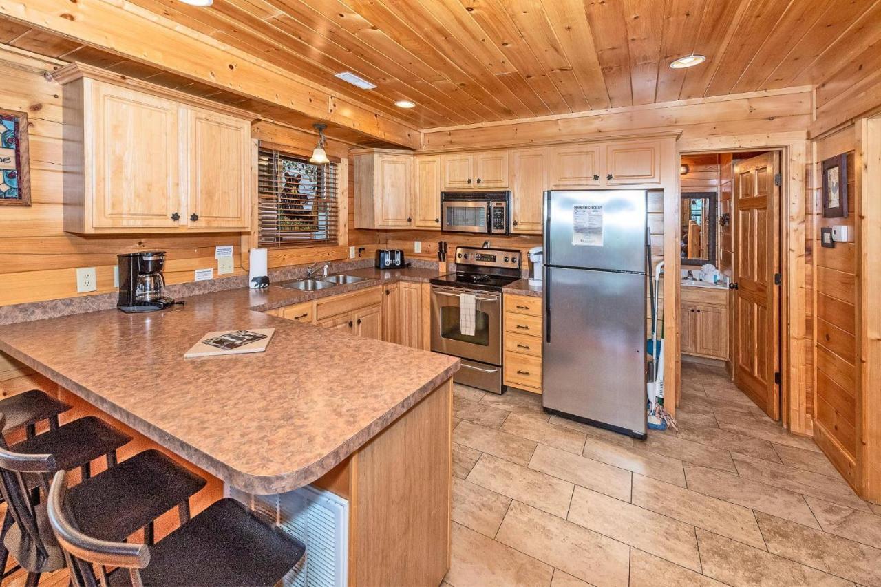Mountain Creek Lodge Pigeon Forge Buitenkant foto