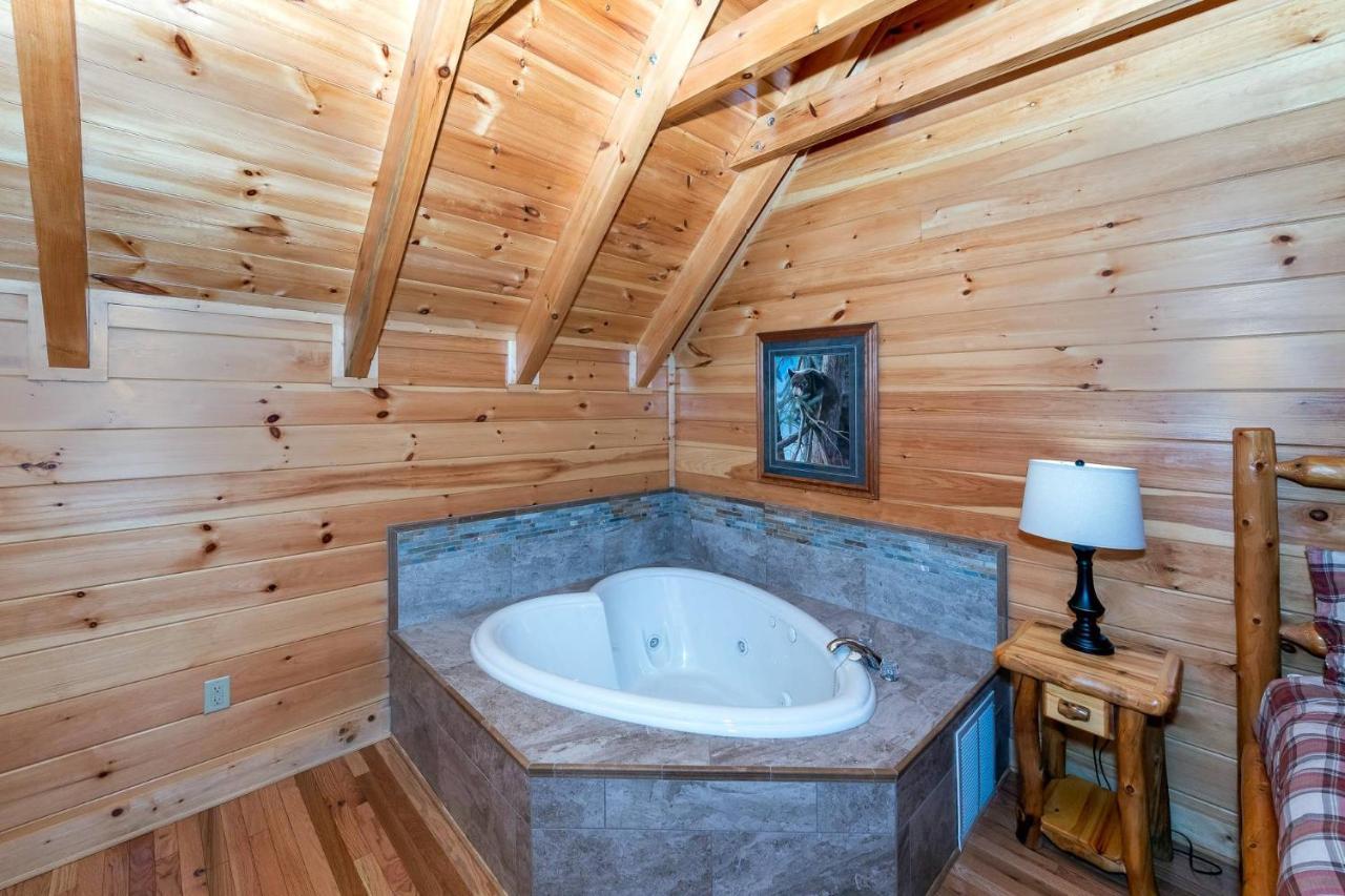 Mountain Creek Lodge Pigeon Forge Buitenkant foto
