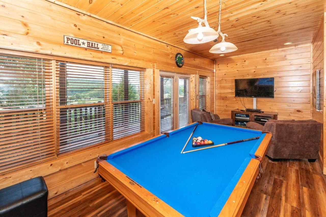 Mountain Creek Lodge Pigeon Forge Buitenkant foto