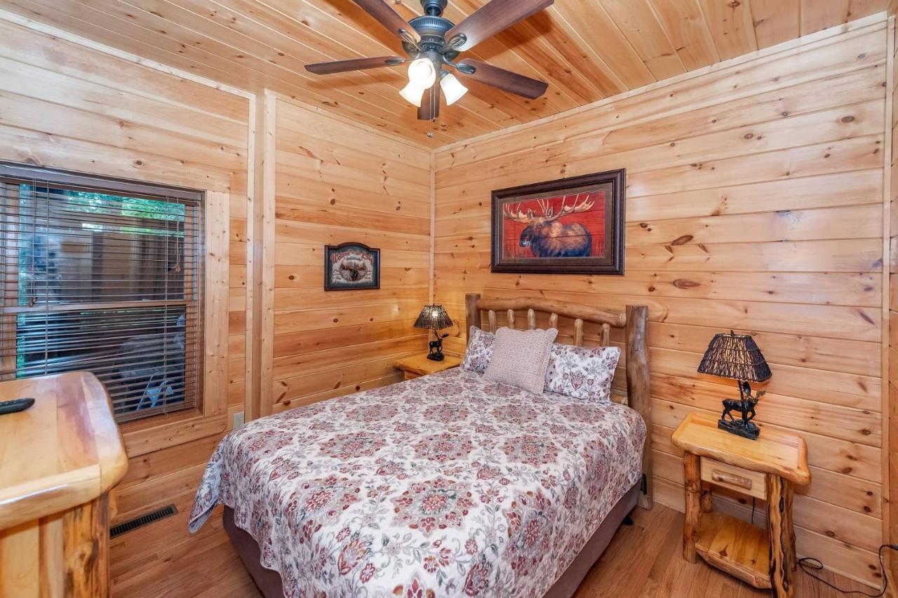 Mountain Creek Lodge Pigeon Forge Buitenkant foto
