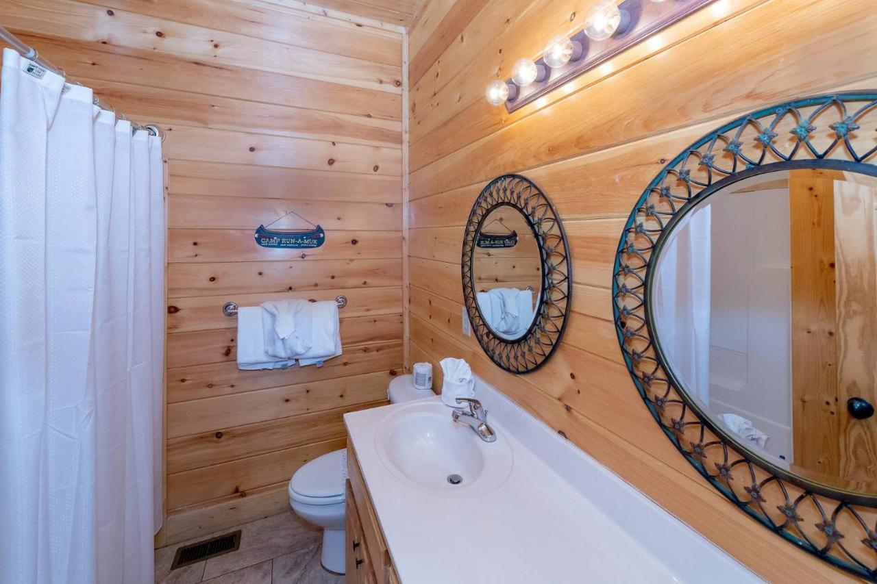 Mountain Creek Lodge Pigeon Forge Buitenkant foto